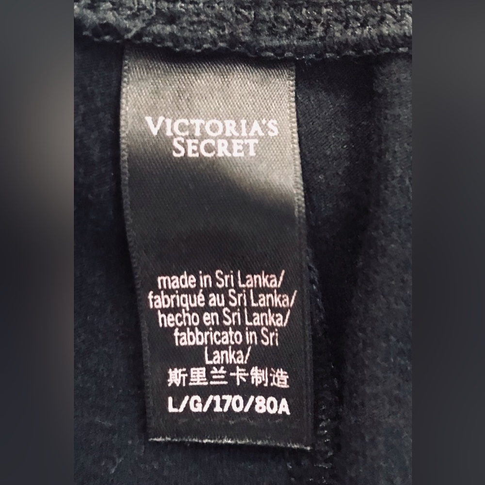❤️‍🔥SOLD❤️‍🔥VICTORIA’S SECRET BLING BLACK/SILVER RHINESTONE LEGGINGS-EUC - Picture 7 of 8